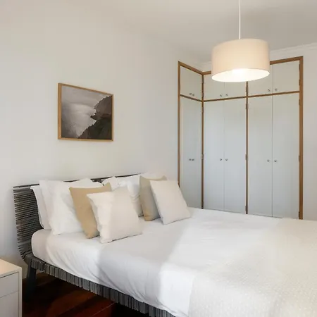 Arcadas Iii By An Island