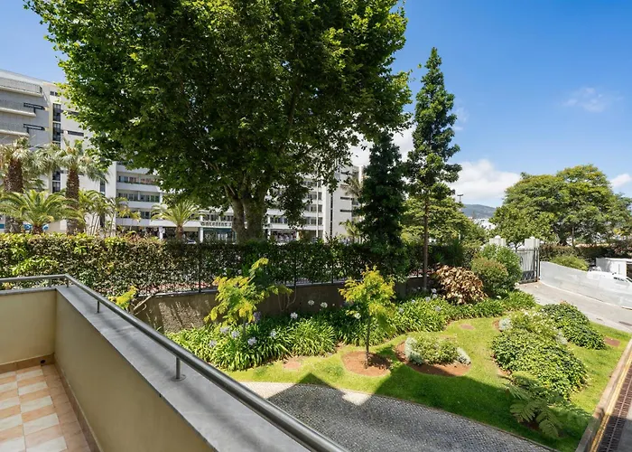 아파트 Arcadas Iii By An Island *