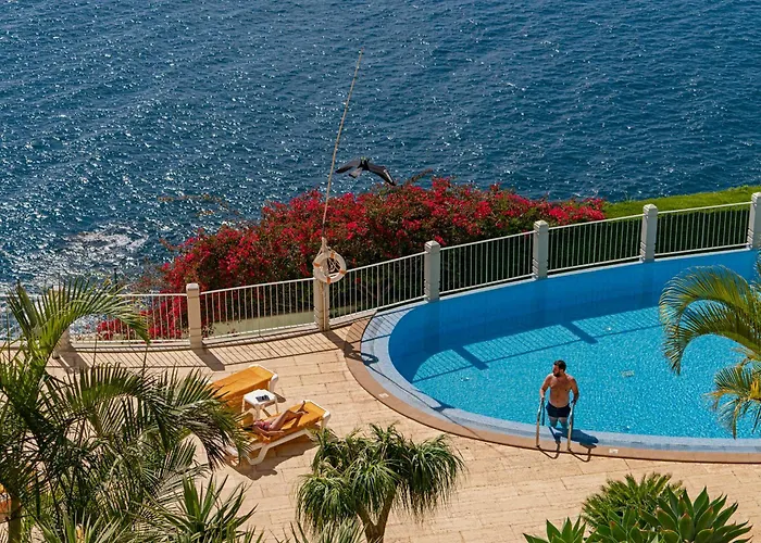 아파트 Arcadas Iii By An Island