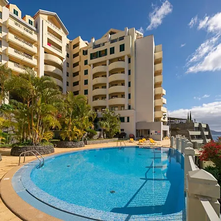 Arcadas Iii By An Island Apartament